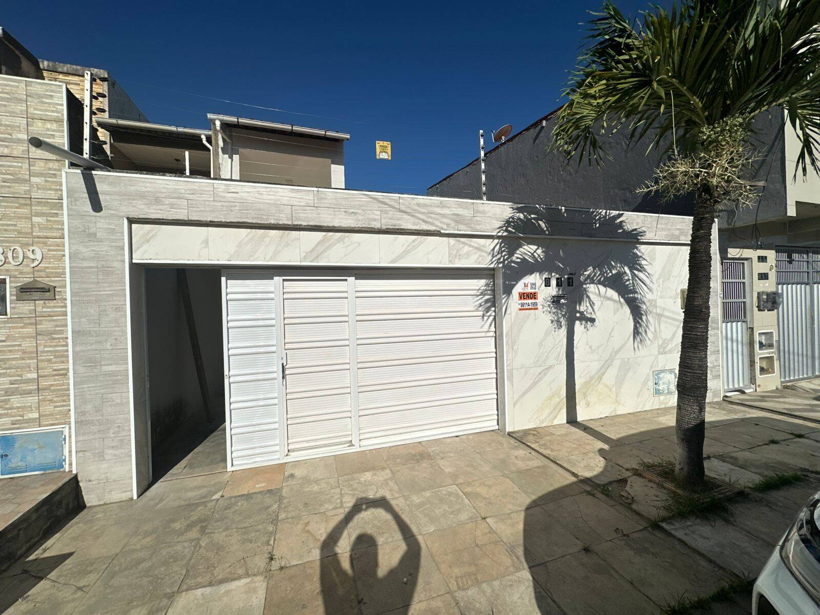 Casa à Venda – 3 Quartos 9sendo 2 suites) 180m² – Prefeito José Walter