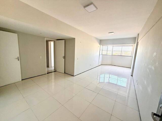 #JBI18 - Apartamento para Venda em Fortaleza - CE