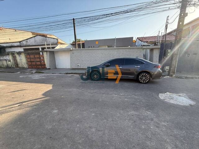 #JBI30 - Casa para Venda em Fortaleza - CE - 2