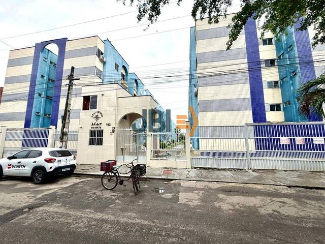 Apartamento para Venda em Fortaleza - 2