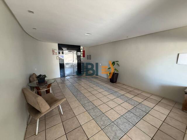 Apartamento para Venda em Fortaleza - 4