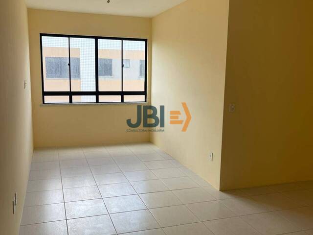 Apartamento para Venda em Fortaleza - 4