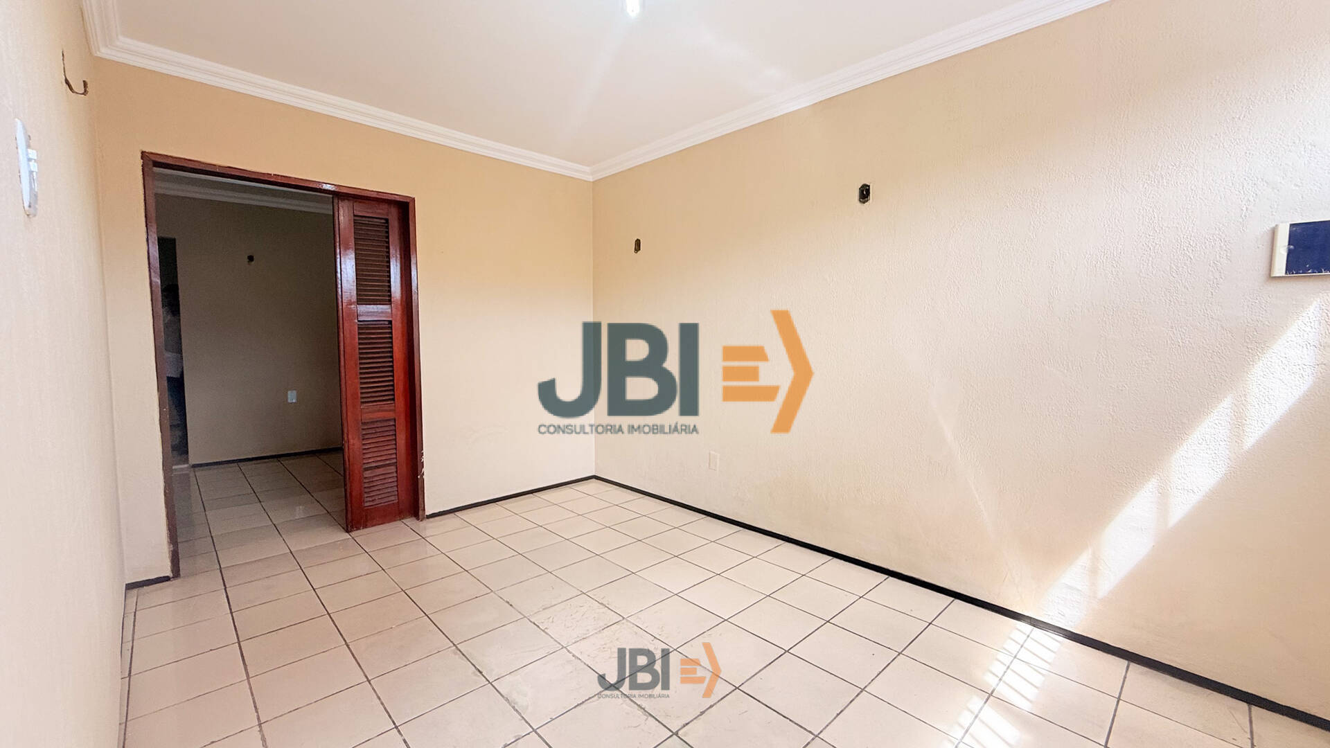 Casa, 3 quartos, 110 m² - Foto 2