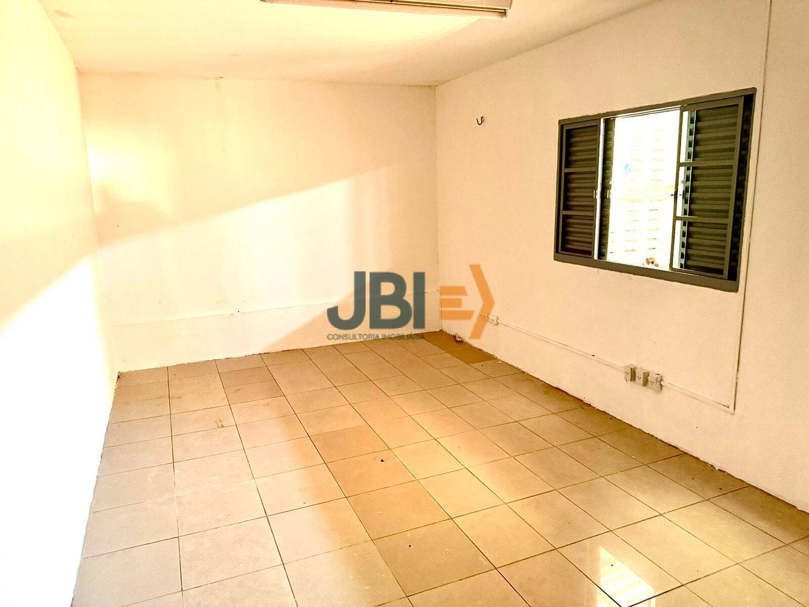 Depósito-Galpão, 242 m² - Foto 6