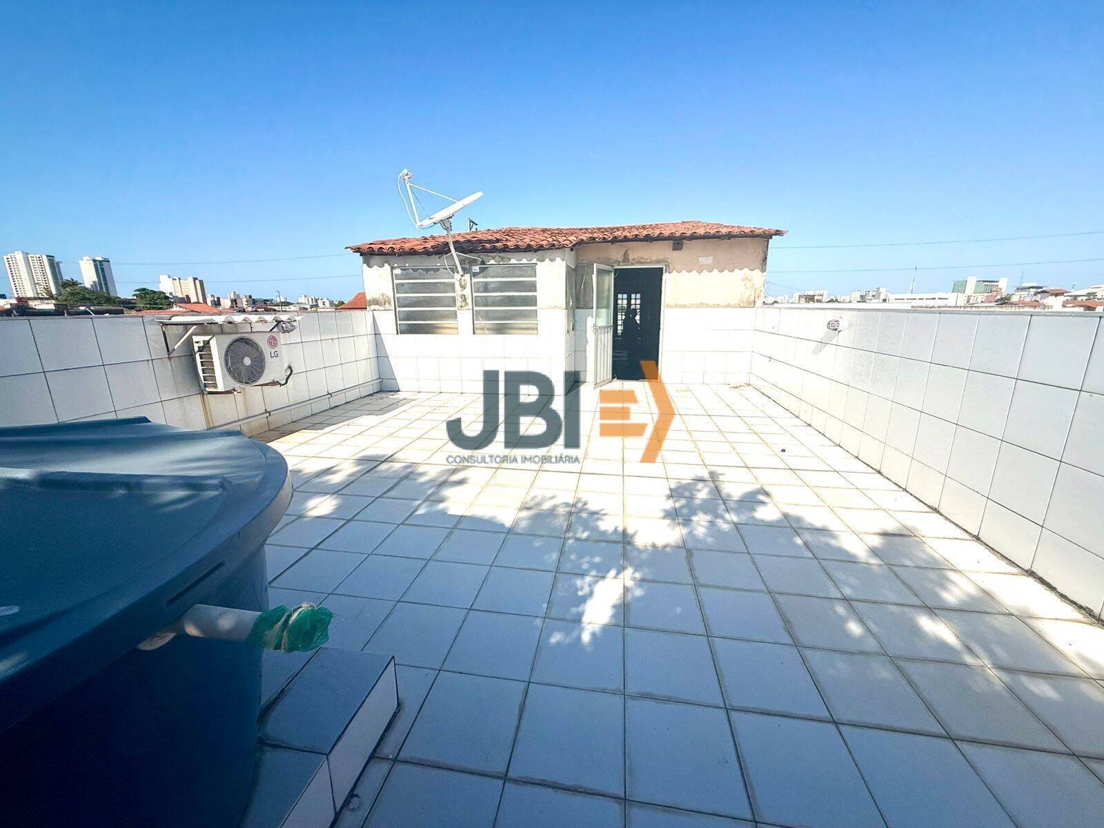 Casa, 5 quartos, 270 m² - Foto 10