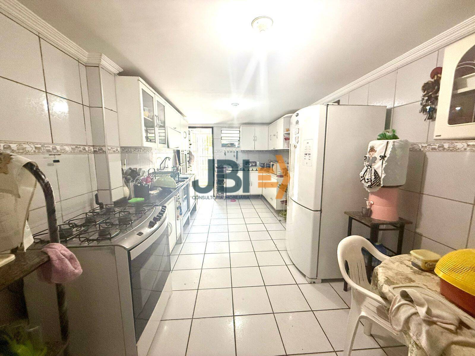 Casa, 5 quartos, 270 m² - Foto 8