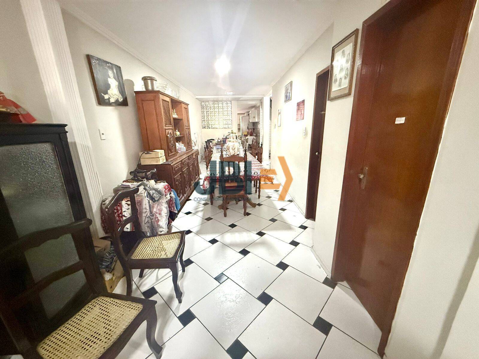 Casa, 5 quartos, 270 m² - Foto 7