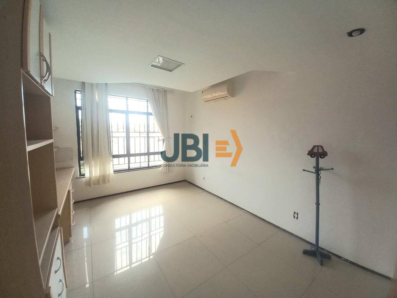 Casa, 5 quartos, 396 m² - Foto 10