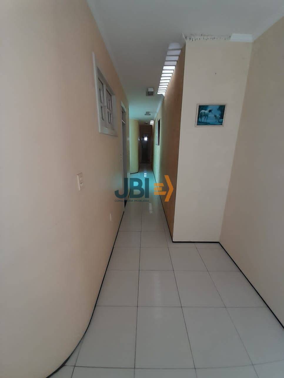 Casa, 4 quartos, 360 m² - Foto 13