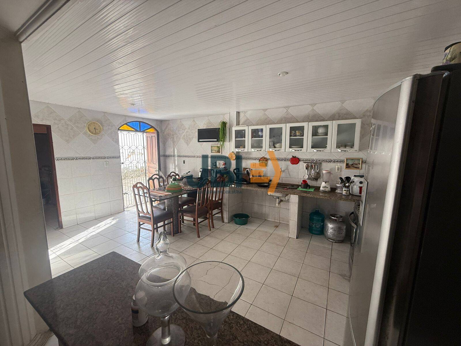 Casa, 5 quartos, 300 m² - Foto 5