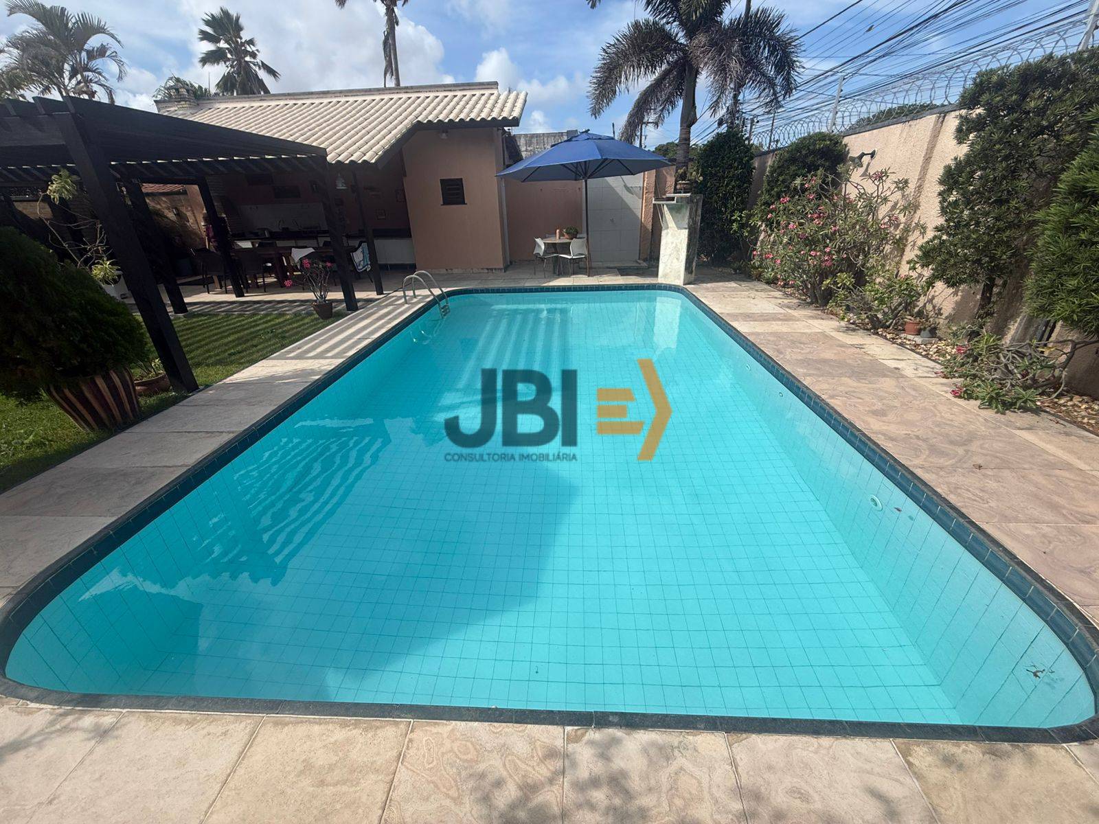 Casa, 4 quartos, 270 m² - Foto 4