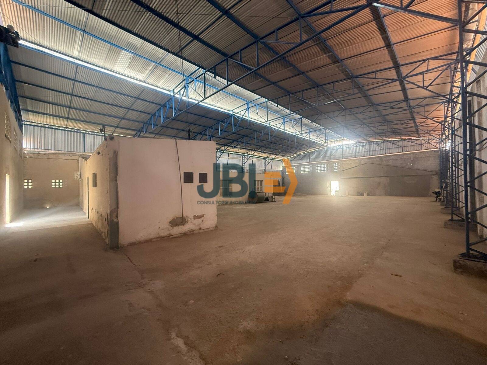 Depósito-Galpão, 1200 m² - Foto 2