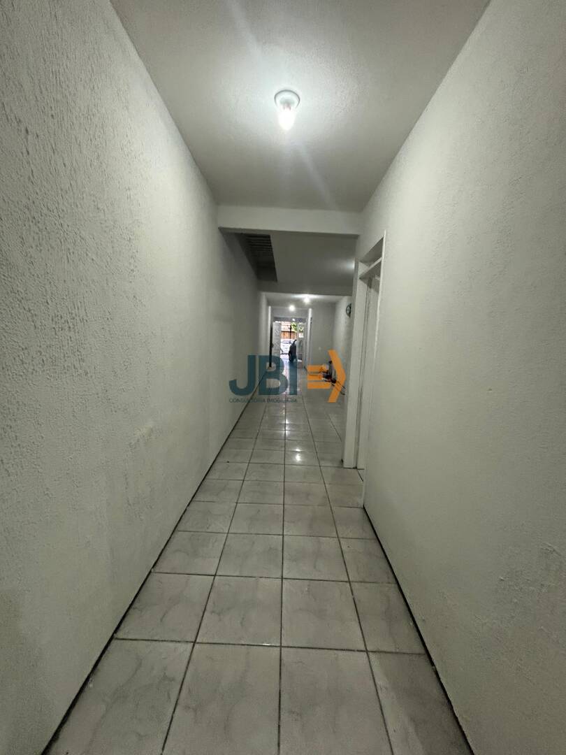 Casa, 6 quartos, 300 m² - Foto 10
